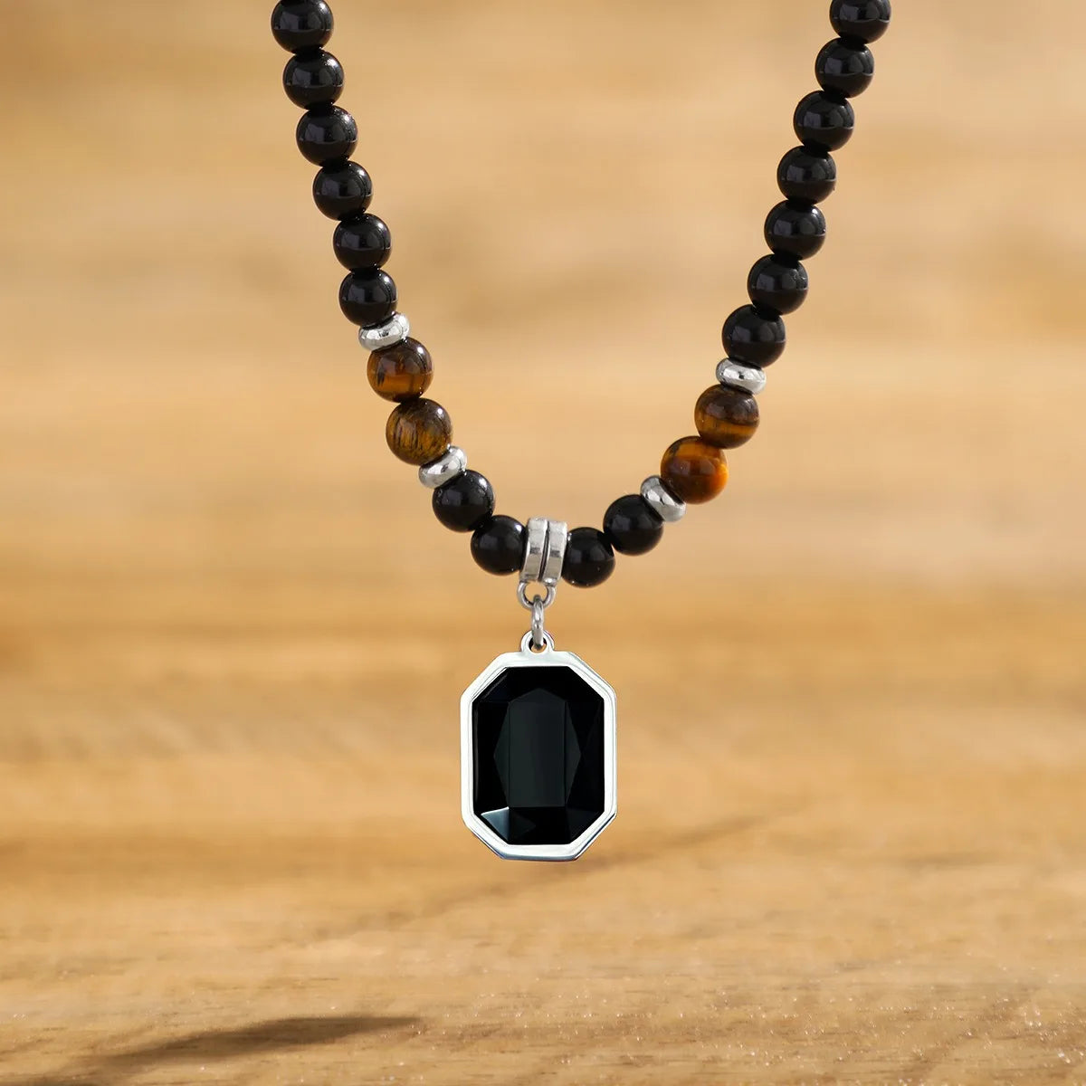 Men's stone bead necklace, hip-hop style, unique and high-end, simple and individualistic, collarbone chain accessory