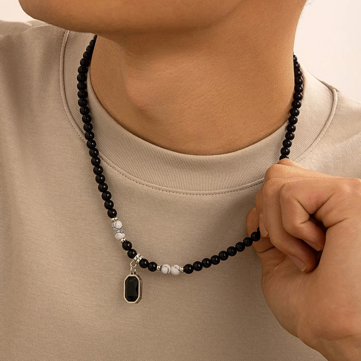 Men's stone bead necklace, hip-hop style, unique and high-end, simple and individualistic, collarbone chain accessory
