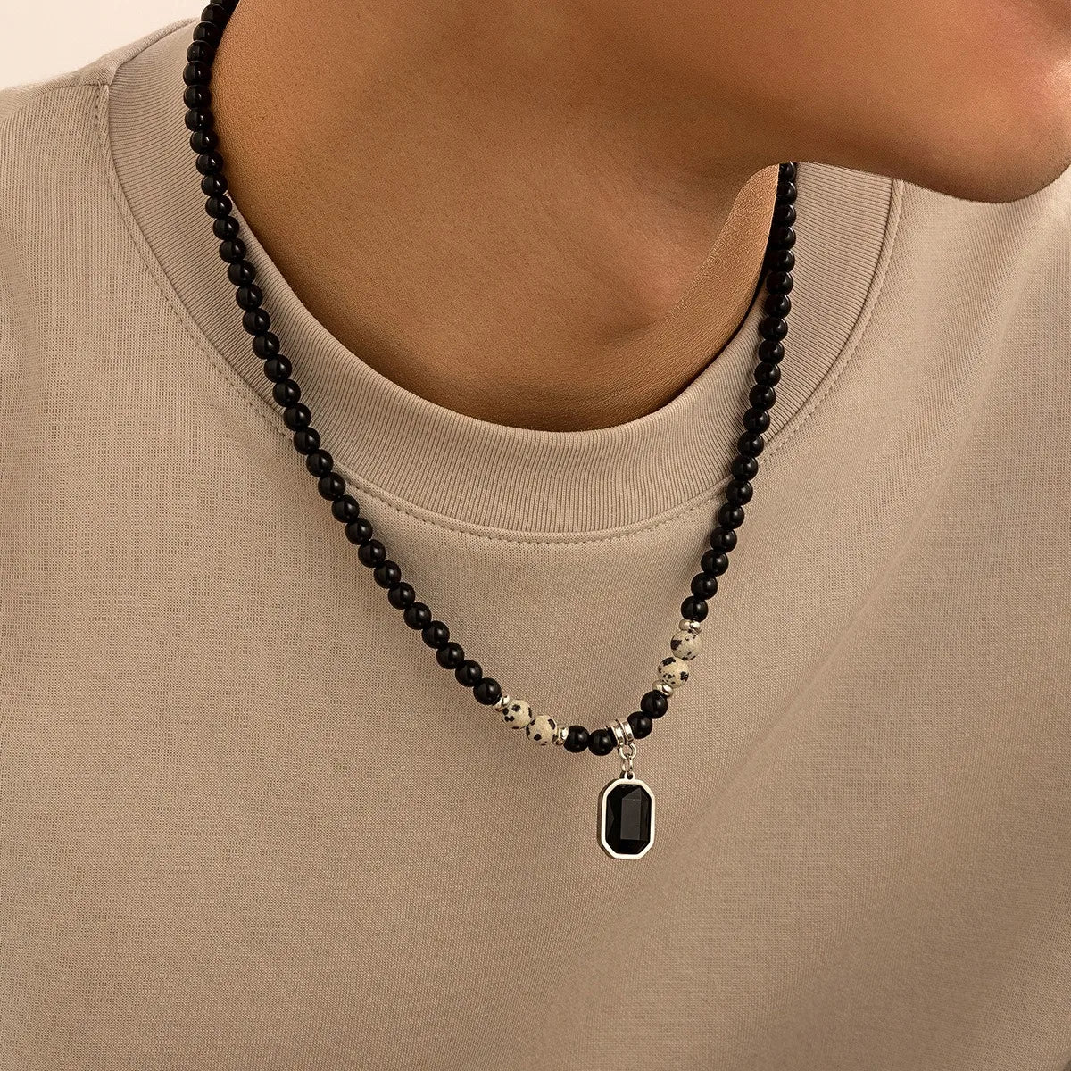 Men's stone bead necklace, hip-hop style, unique and high-end, simple and individualistic, collarbone chain accessory
